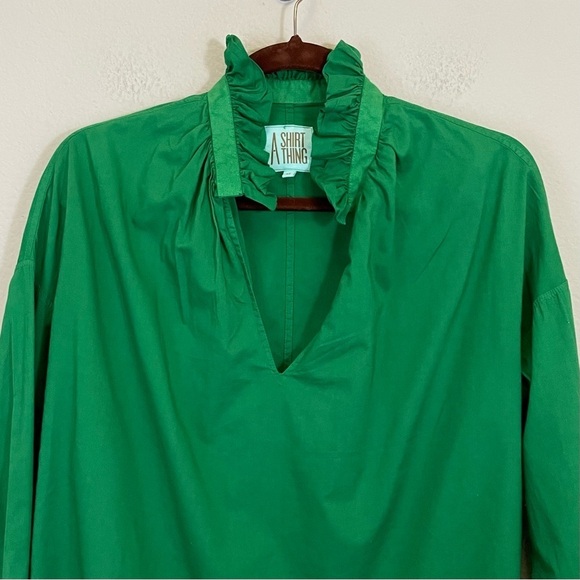 A SHIRT THING Kelly Green‎ Ruffle Neck Long Sleeve Top Size XS - Picture 4 of 9
